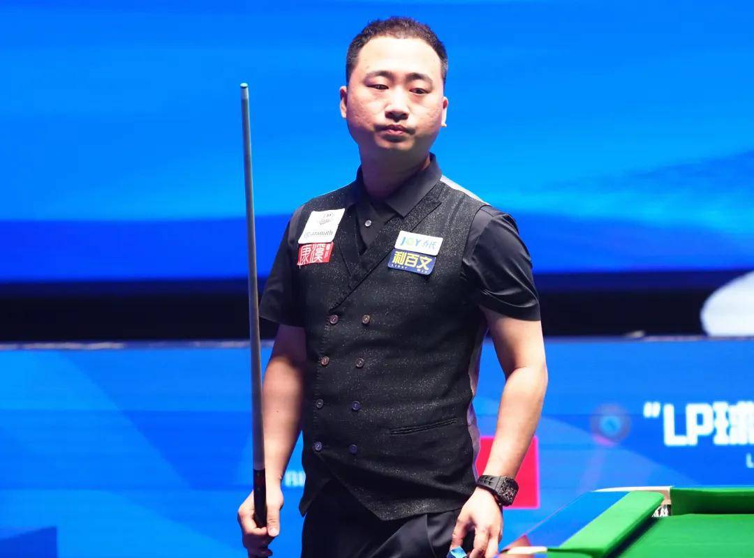 临危不乱的 临危不乱的